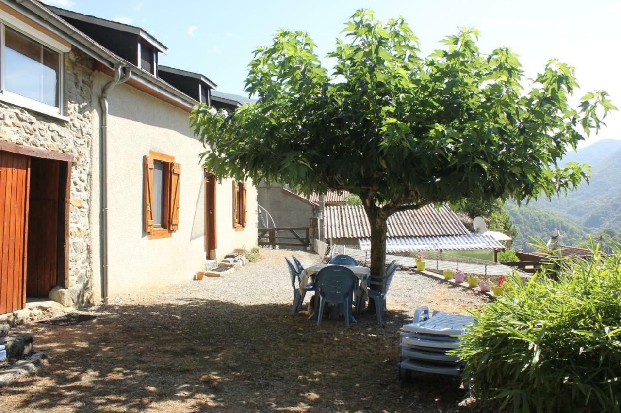 Sengouagnet Maison Du Coue Pyrenees Mourtis Gite Pour 2 A 12 Pers מראה חיצוני תמונה